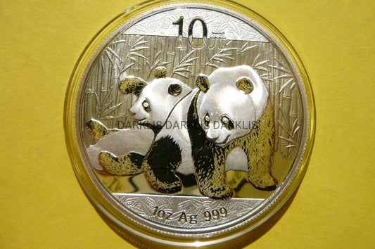 10 YUAN CHINY 2010 PANDA WIELKA SREBRO 999 UNCJA