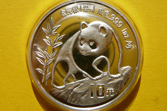 10 YUAN CHINY 1990 PANDA SREBRO 999 UNCJA MATT