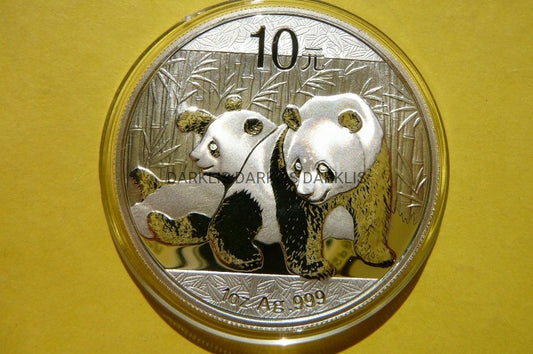 10 YUAN CHINY 2010 PANDA WIELKA SREBRO 999 UNCJA