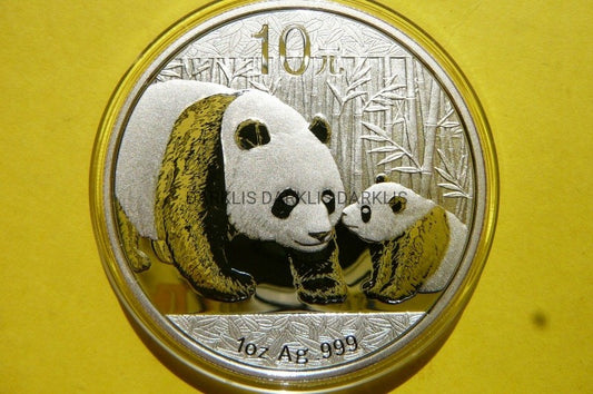 10 YUAN CHINY 2011 PANDA WIELKA SREBRO 999 UNCJA