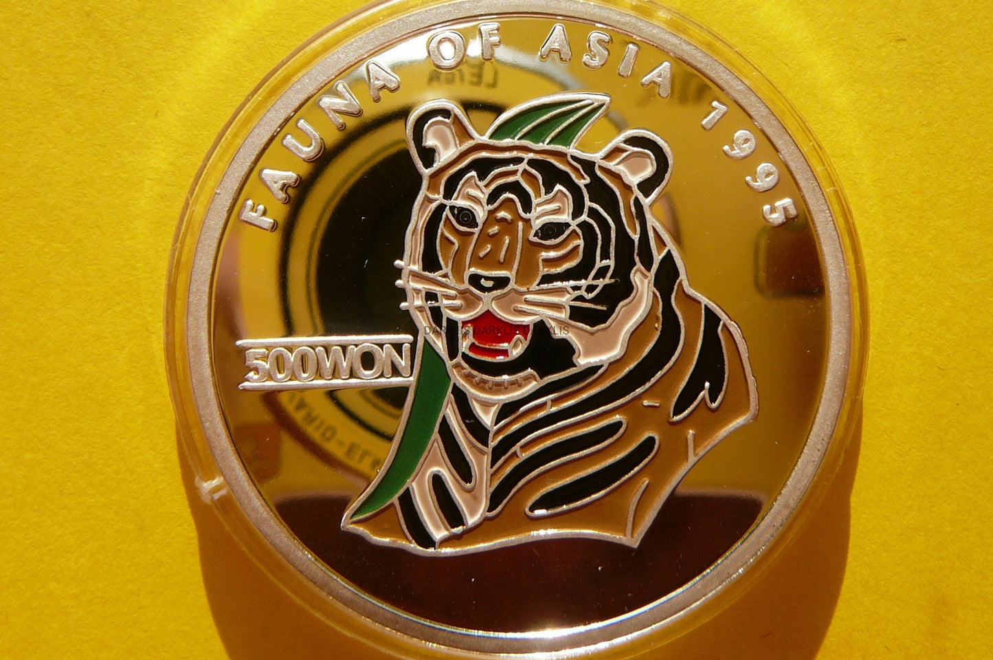 500 WON KOREA 1995 TYGRYS FAUNA AZJI Ag 999 Oz