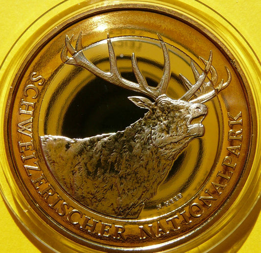 10 FRANK SZWAJCARIA 2009 JELEŃ SZLACHETNY PARK NARODOWY