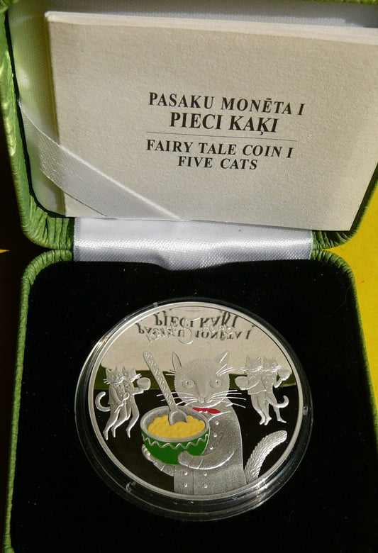 5 EURO ŁOTWA 2015 PIĘĆ KOTÓW BAŚNIE KOLOR RZADKA