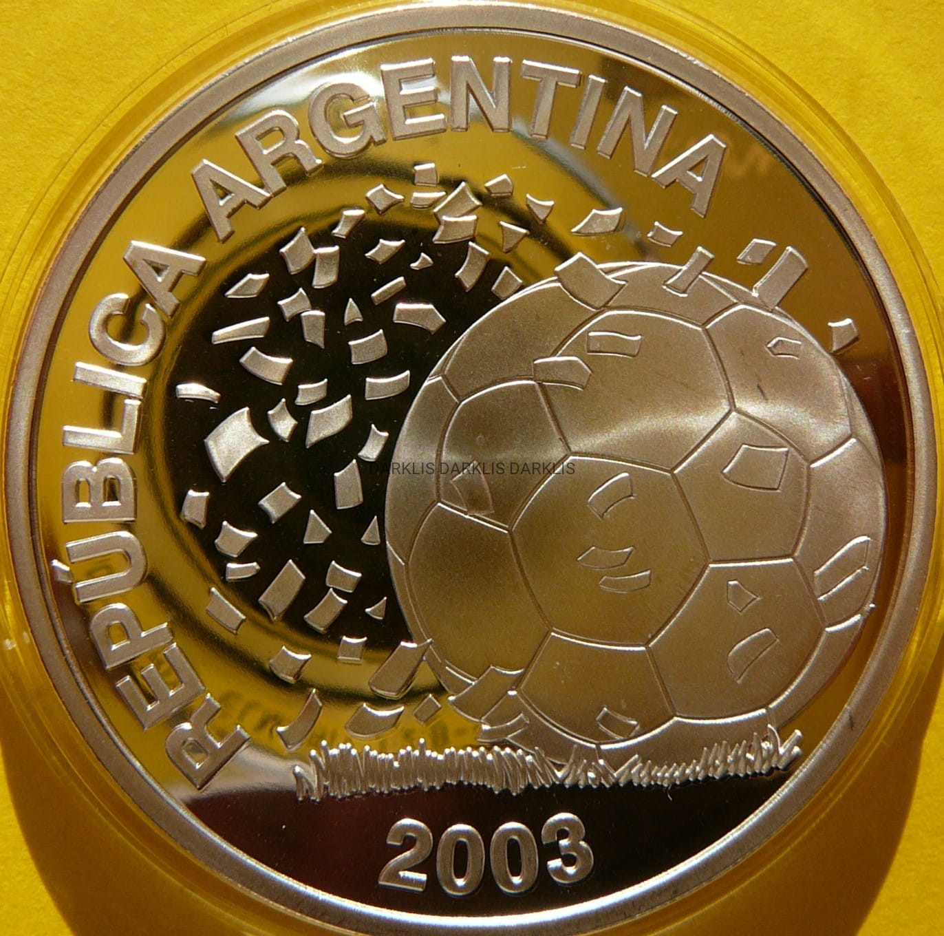 5 PESO ARGENTYNA 2003 PIŁKA NOŻNA FIFA MUNDIAL RZADKA