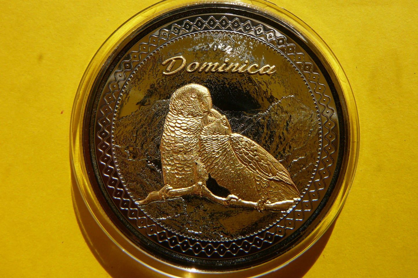 2$ KARAIBY 2021 DOMINICA PAPUGA Ag/Au Oz RUTHEN