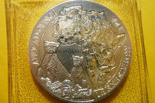 50 FR RWANDA 2013 GEPARD SREBRO 999 UNCJA darklis
